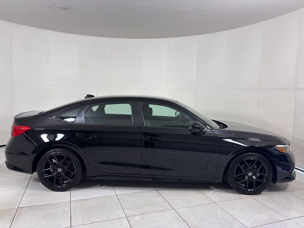 Used 2023 Honda Civic Sport image 6