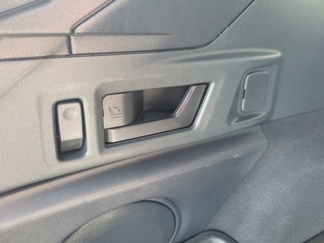 Used 2022 Subaru Outback Limited AWD/4WD image 18