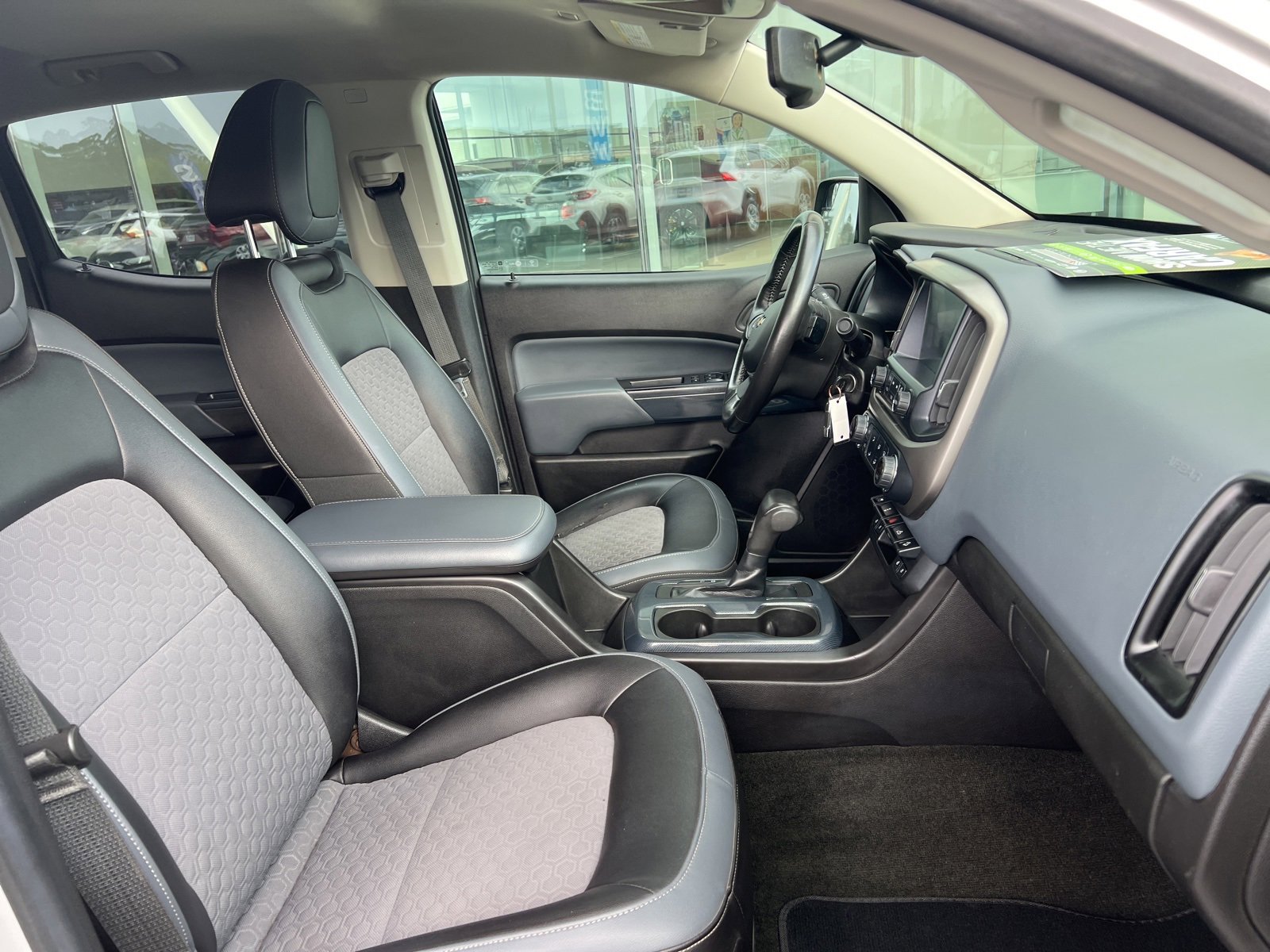 Used 2017 Chevrolet Colorado Z71 image 11