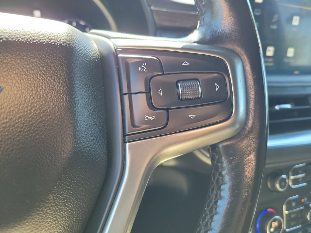 Used 2022 Chevrolet Suburban LT w/ LT Signature Package image 29