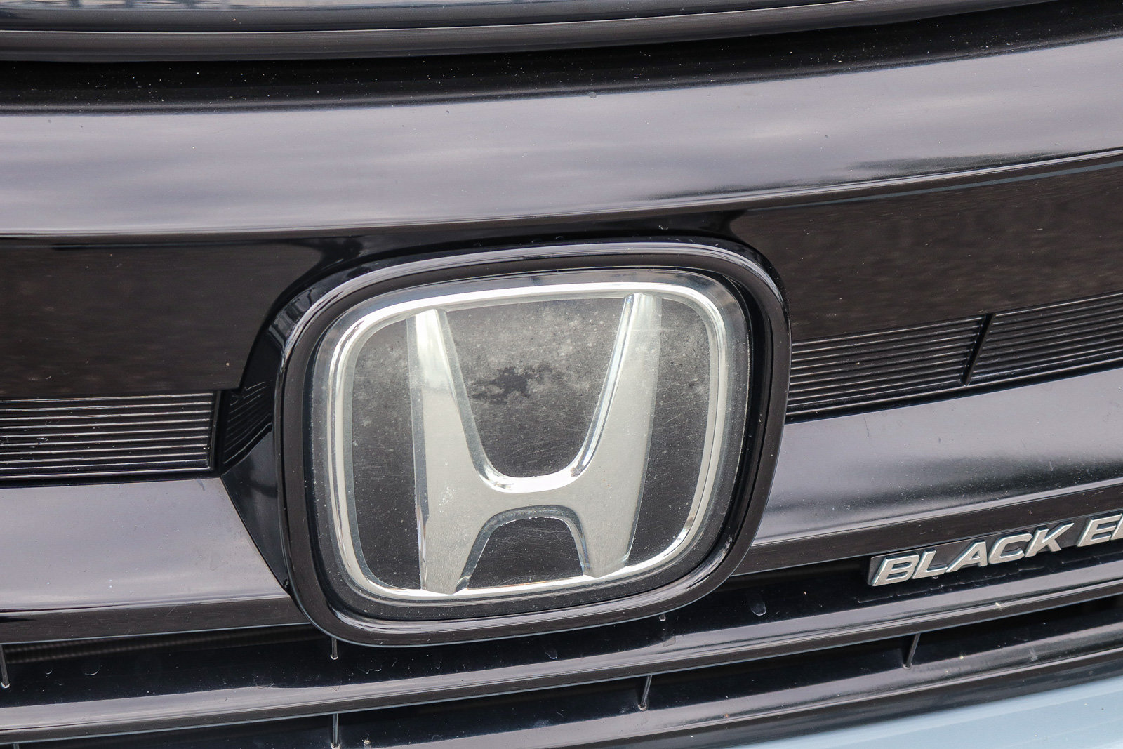 Used 2022 Honda Pilot Black Edition image 4