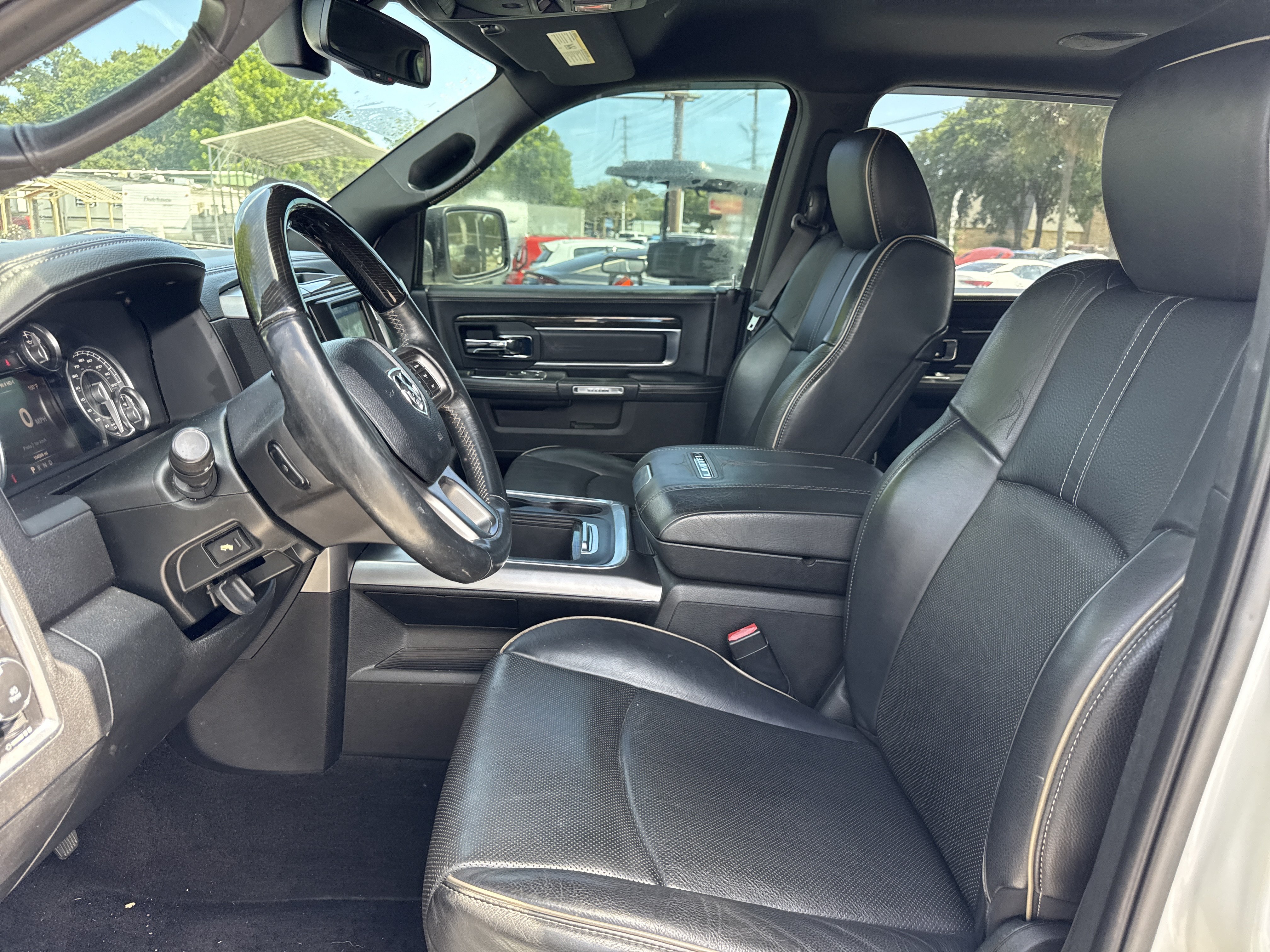 Used 2018 RAM 1500 Limited AWD/4WD image 9