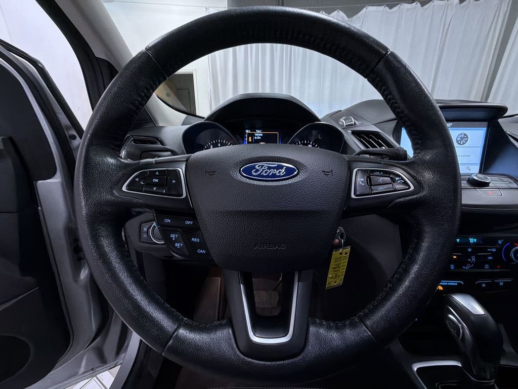 Used 2018 Ford Escape SEL image 24