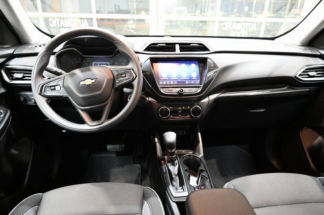 Used 2023 Chevrolet TrailBlazer LT w/ Convenience Package image 12