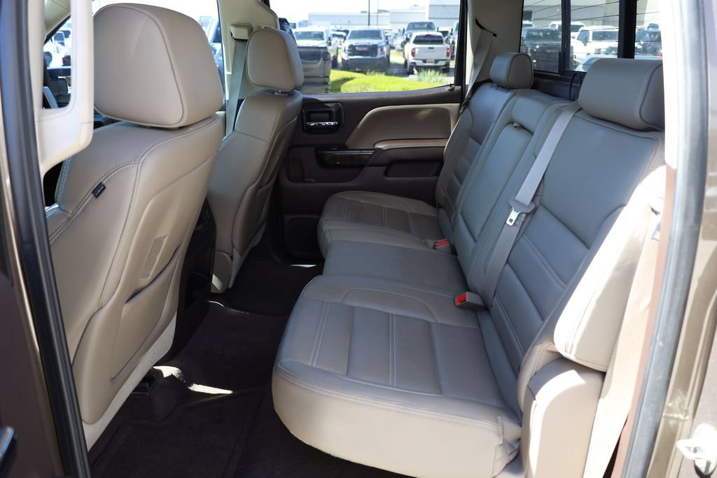 Used 2015 GMC Sierra 3500 Denali w/ Duramax Plus Package AWD/4WD image 17