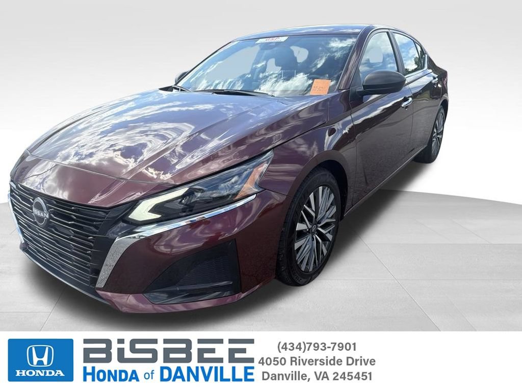 Used 2025 Nissan Altima 2.5 SV
