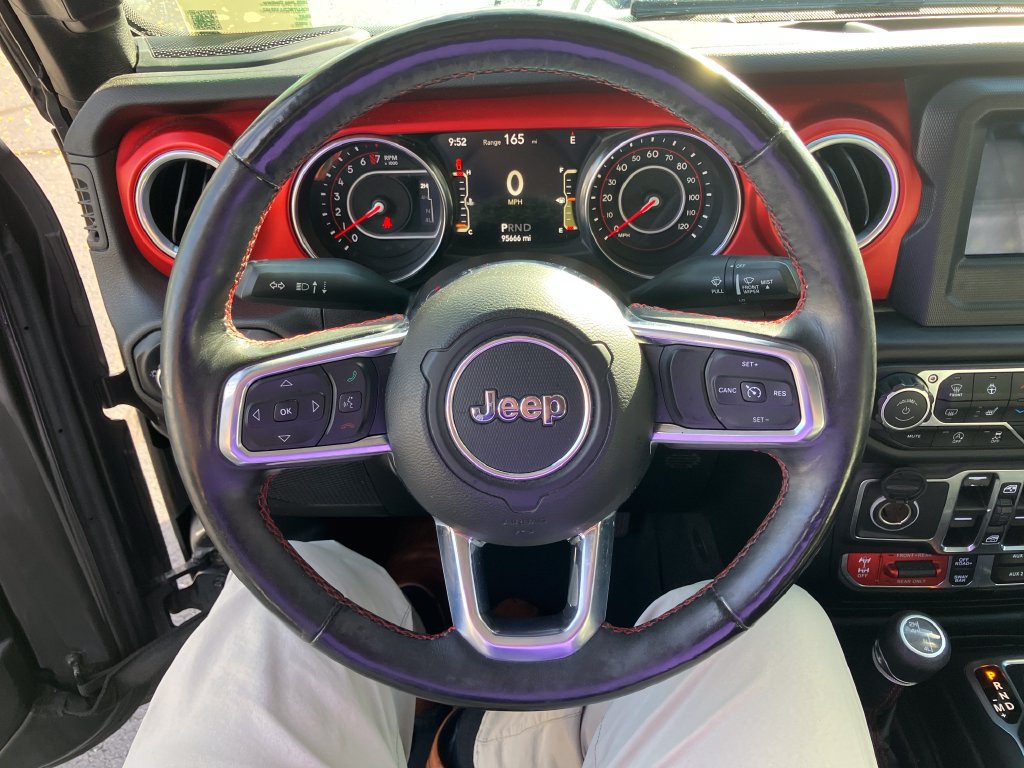 Used 2020 Jeep Gladiator Rubicon w/ Safety Group AWD/4WD image 18