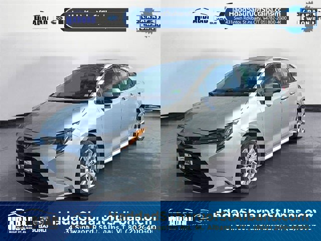 Used 2024 Toyota Corolla LE image 1
