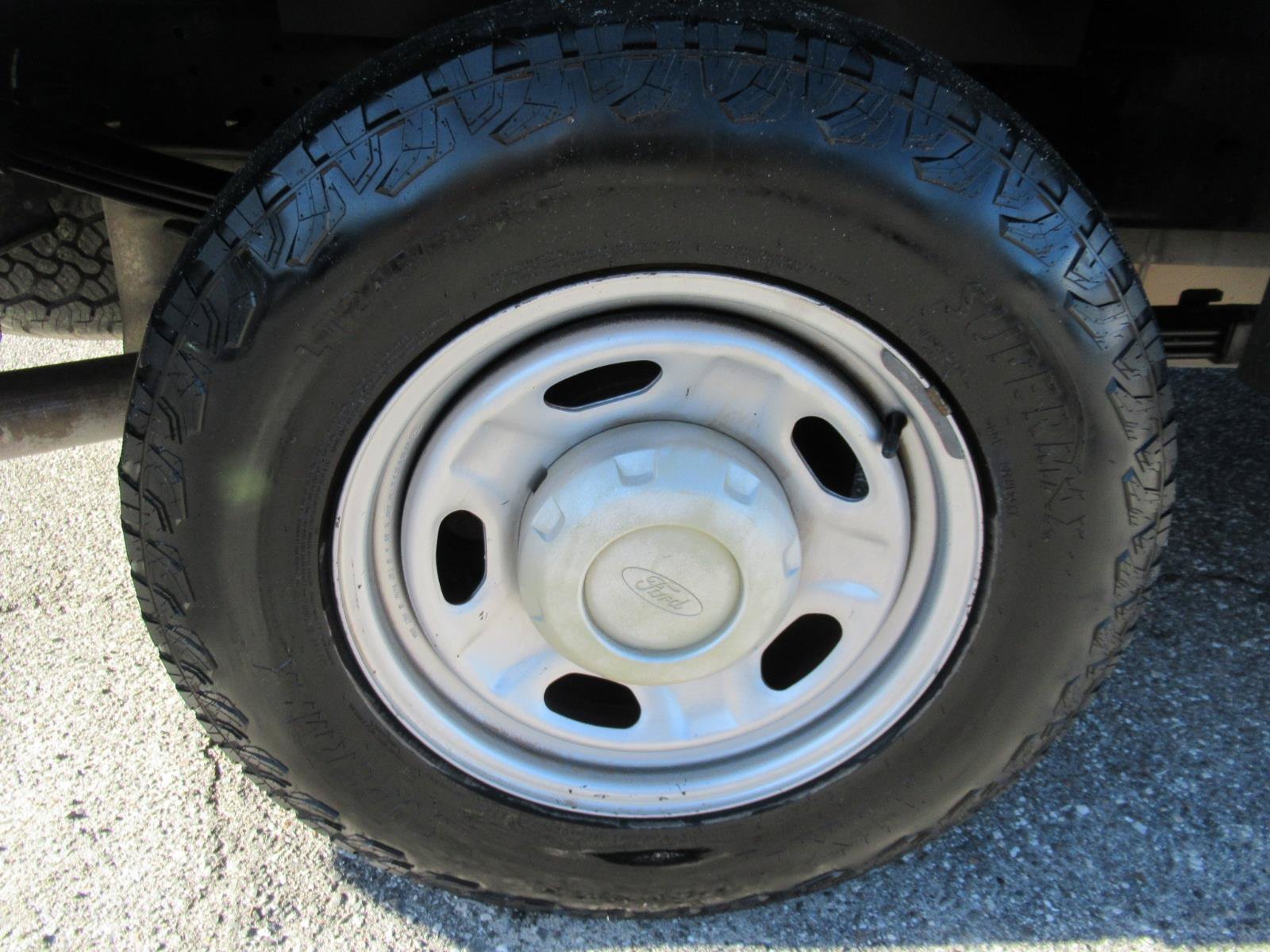 Used 2016 Ford F250 XL RWD image 8
