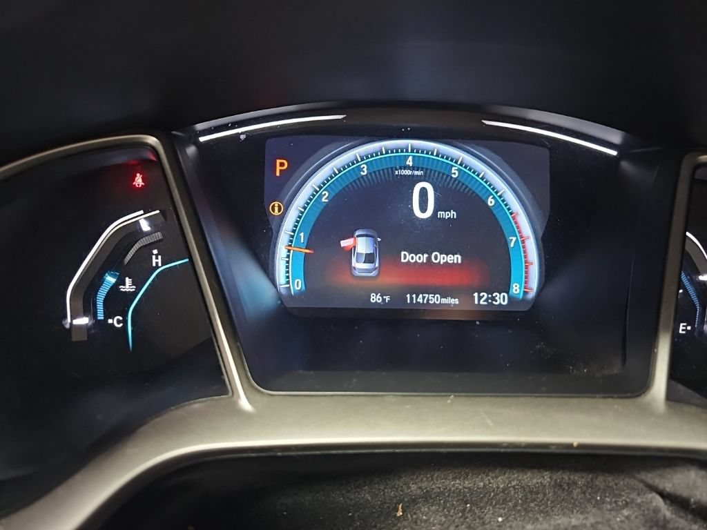Used 2016 Honda Civic EX-T image 3