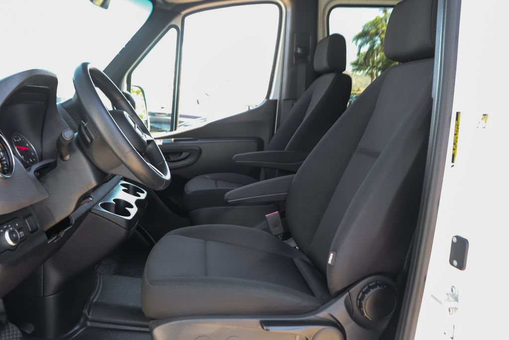 Used 2026 Mercedes-Benz Sprinter 2500 image 22