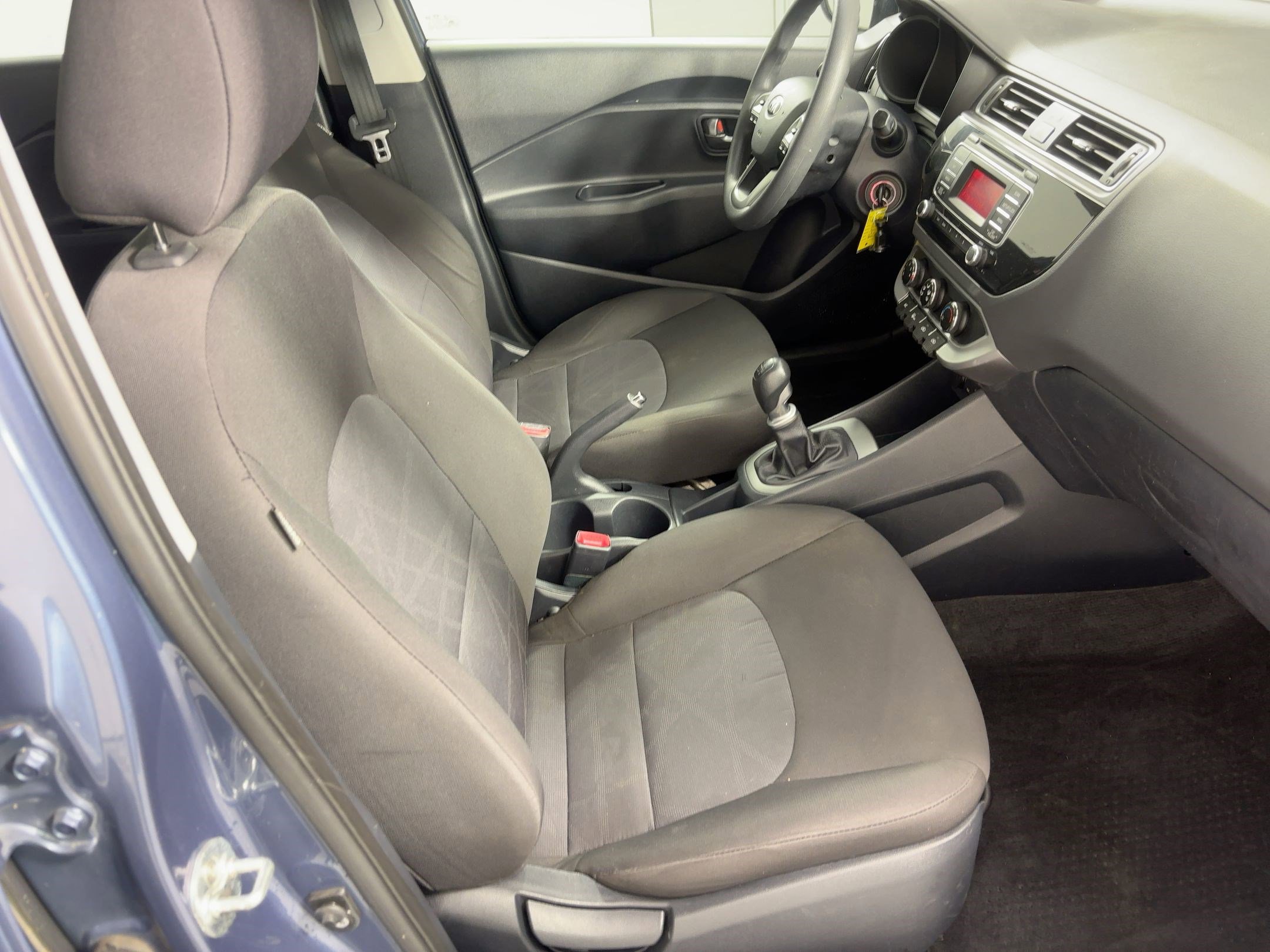 Used 2016 Kia Rio LX image 27