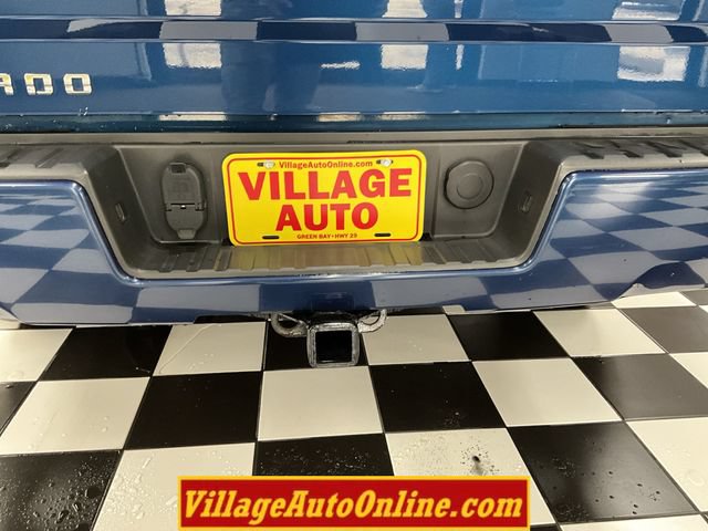 Used 2017 Chevrolet Silverado 1500 LT w/ All Star Edition AWD/4WD image 25