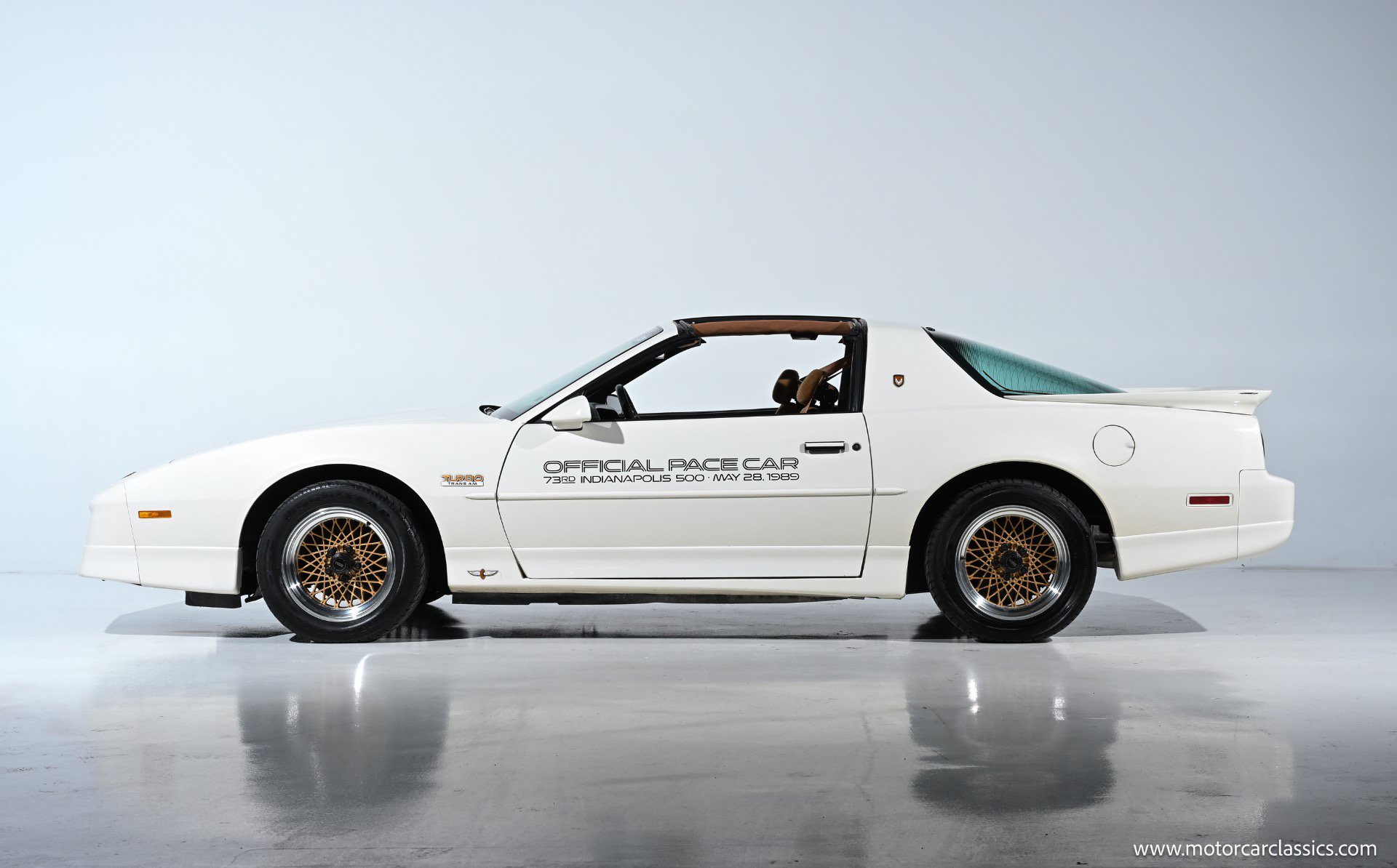 Used 1989 Pontiac Firebird Trans Am RWD image 11