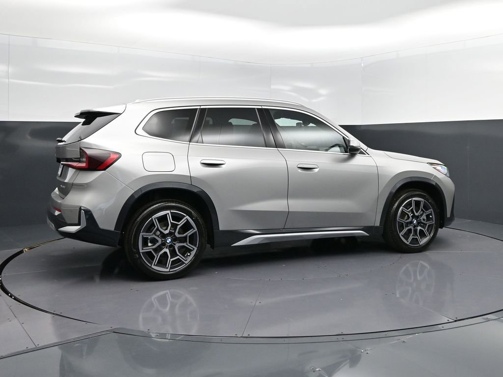 New 2026 BMW X1 xDrive28i w/ Technology Package image 8