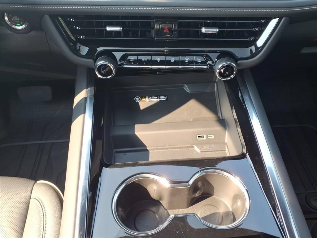 New 2026 Chevrolet Tahoe Premier RWD image 24