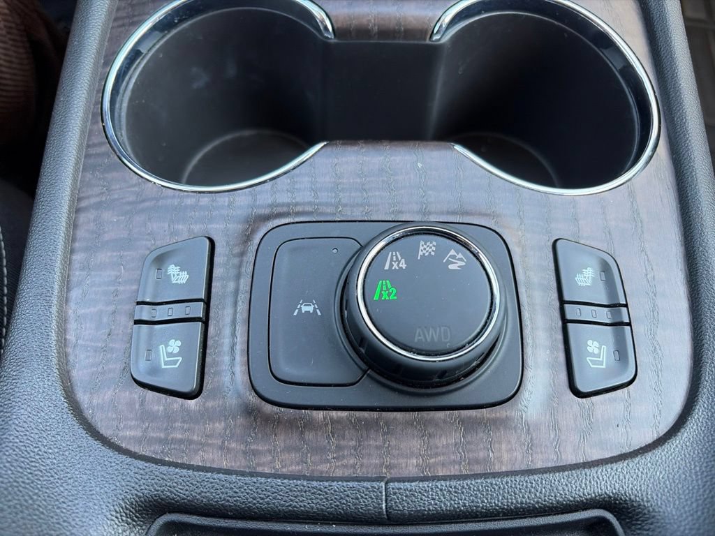 Used 2023 GMC Acadia Denali AWD/4WD image 15