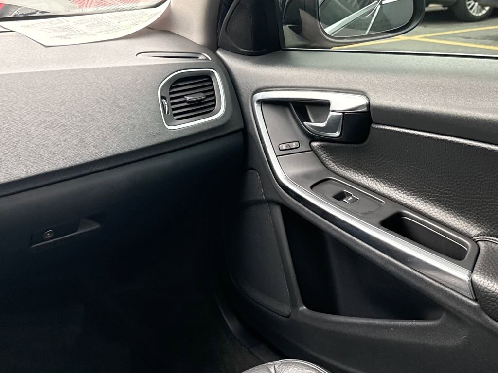 Used 2013 Volvo S60 T5 image 14