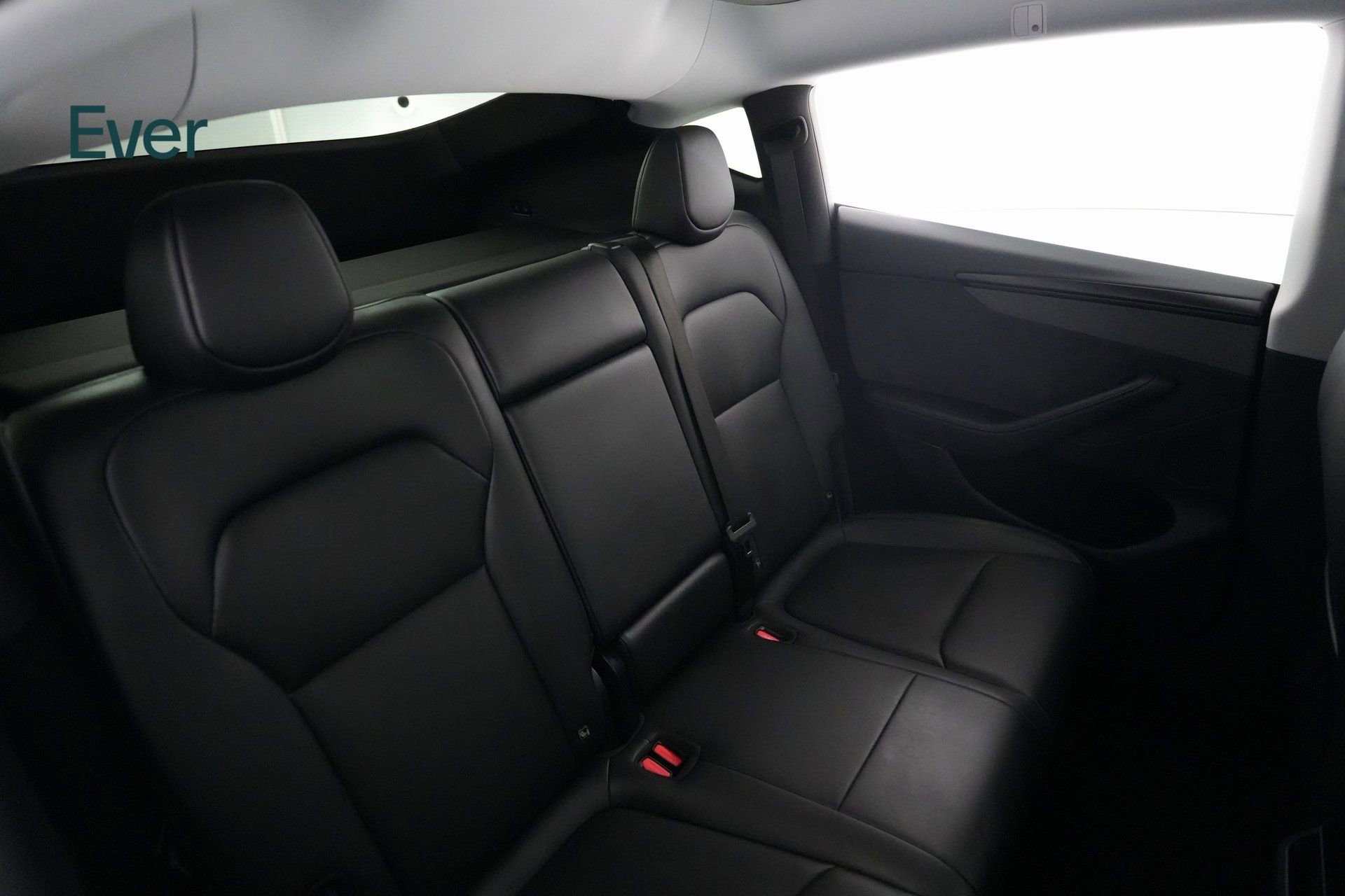 Used 2026 Tesla Model Y Long Range image 9