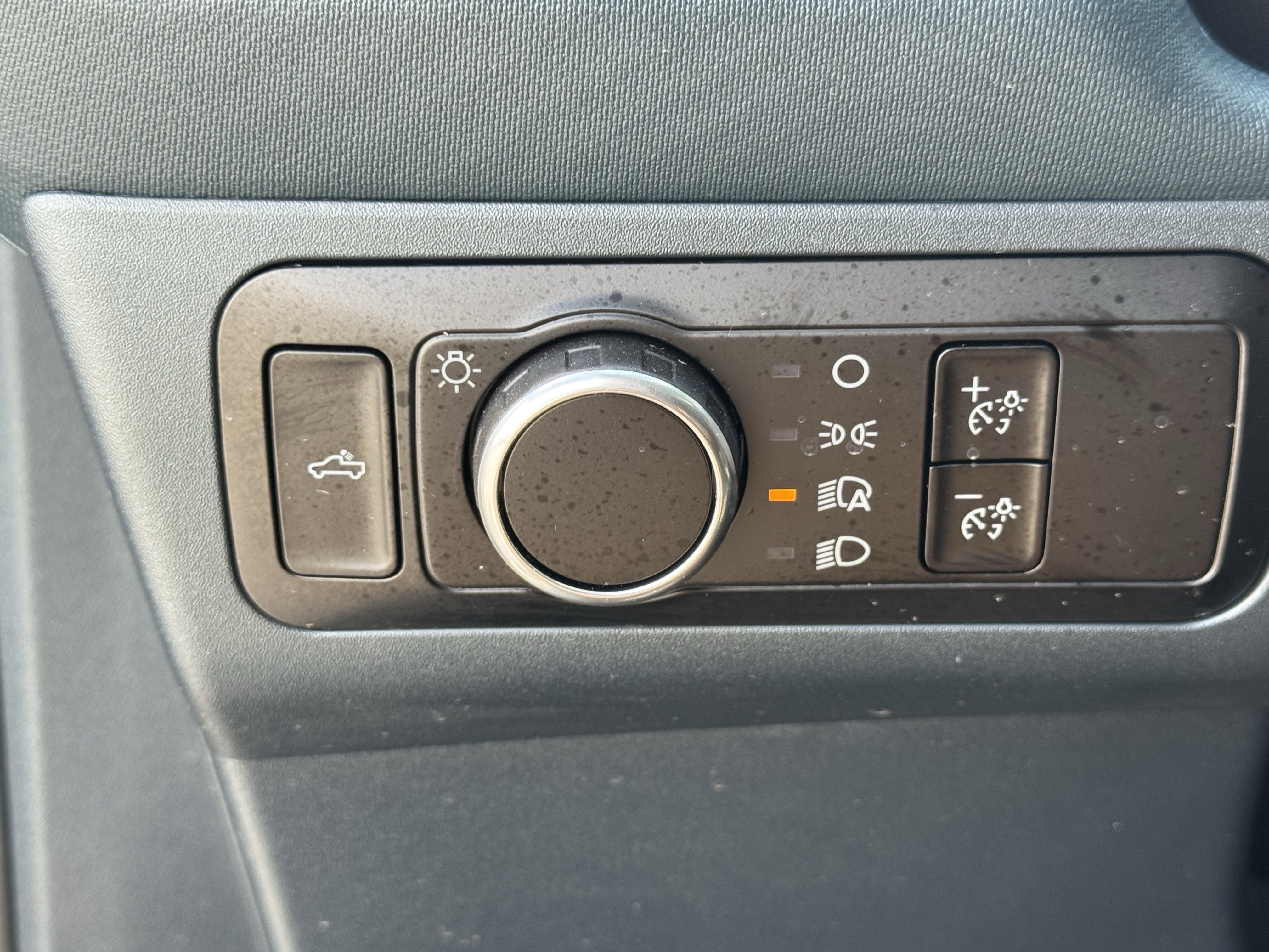 Used 2025 Ford Maverick Lariat image 25