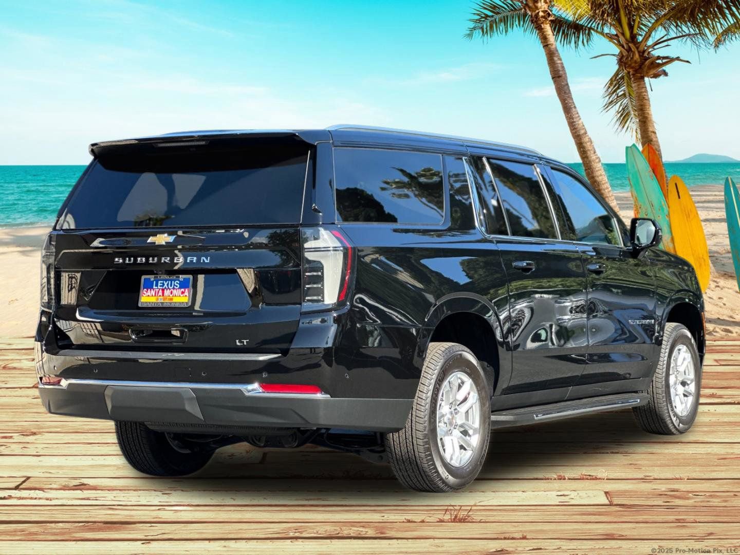 Used 2026 Chevrolet Suburban LT w/ Comfort Package RWD image 6