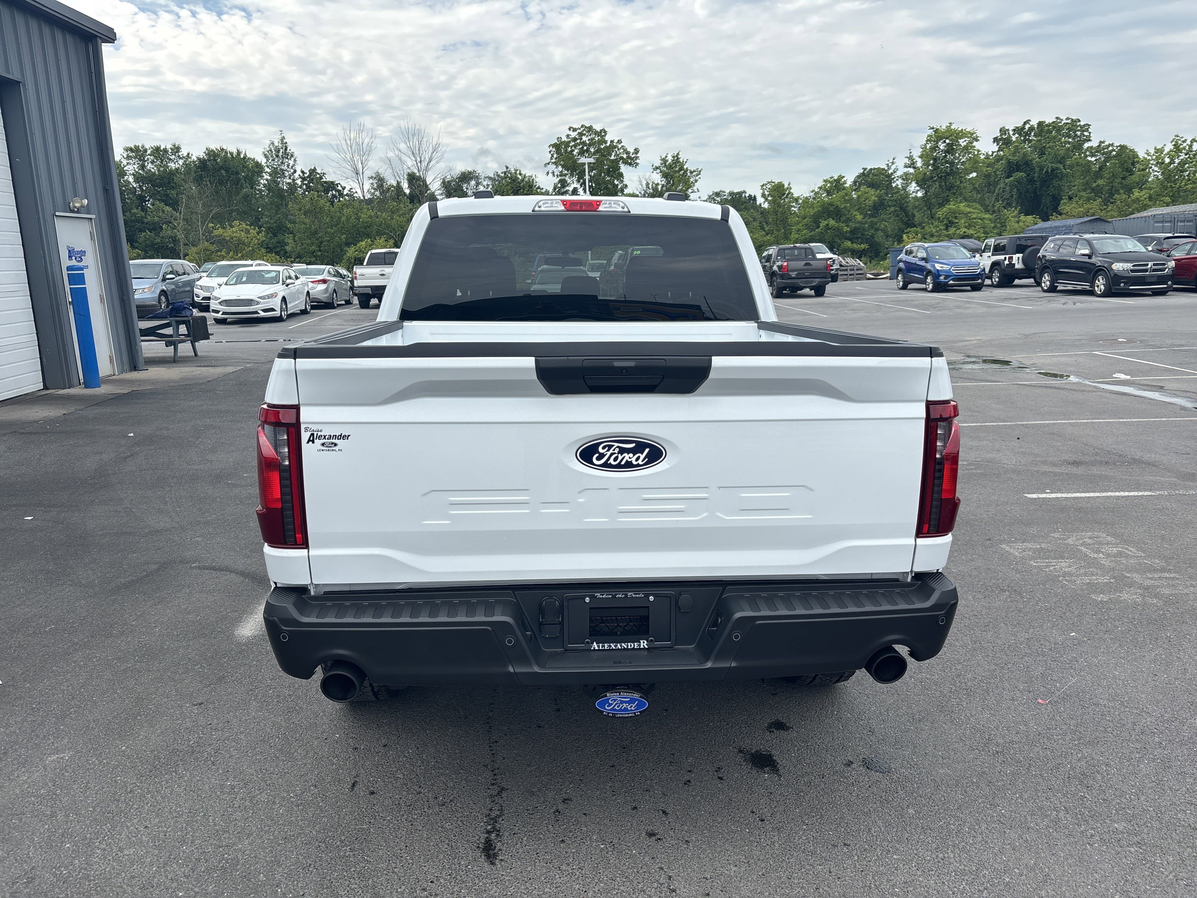 New 2025 Ford F150 STX w/ Equipment Group 201A FX4 video 4