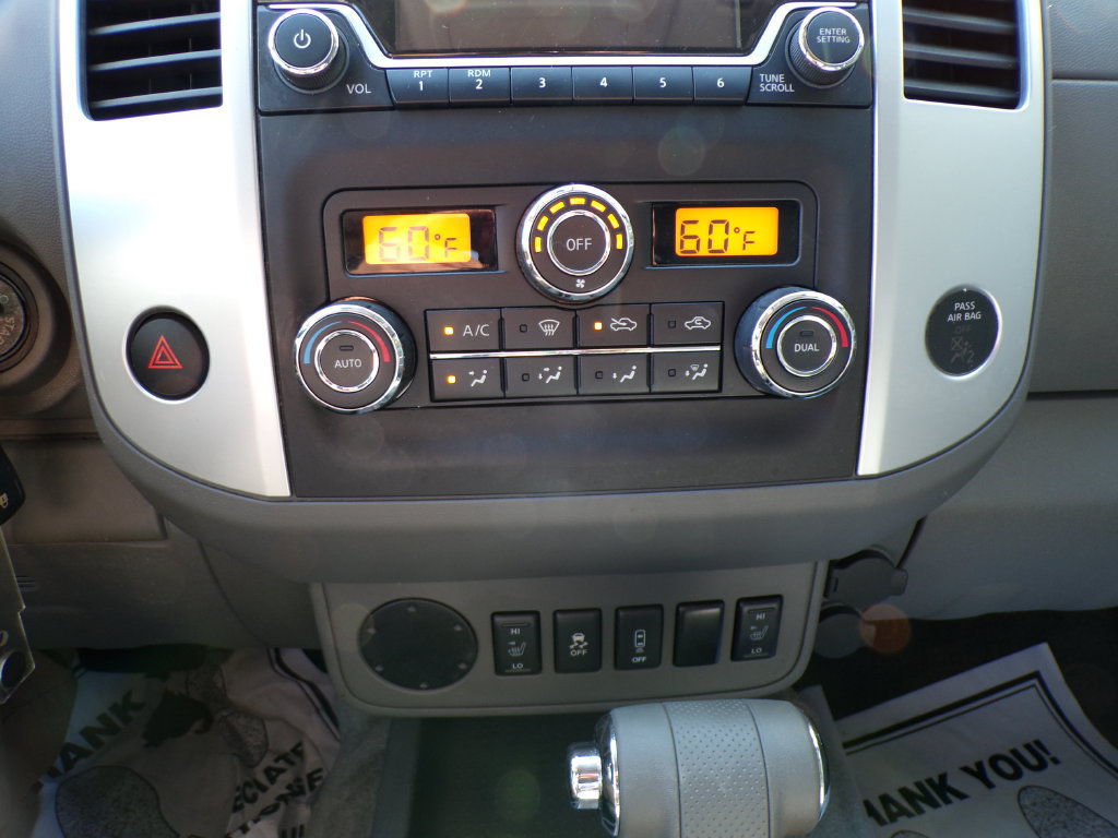 Used 2015 Nissan Frontier SV w/ SV Value Truck Package RWD image 27