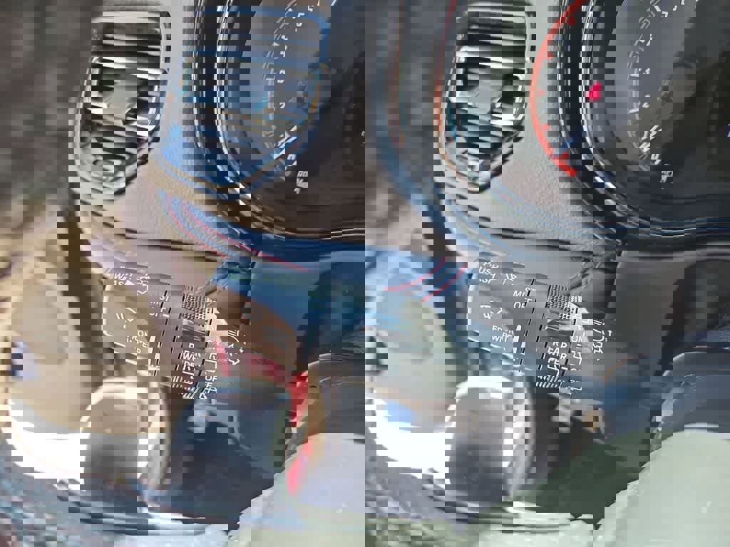 Used 2024 Dodge Durango GT image 27