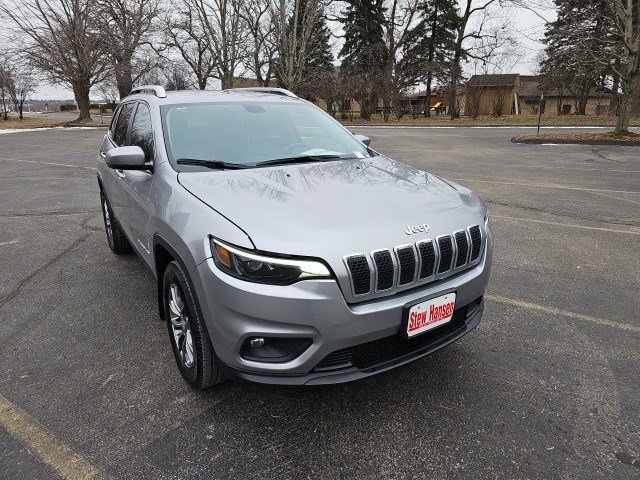 Used 2019 Jeep Cherokee Latitude Plus w/ Cold Weather Group image 8