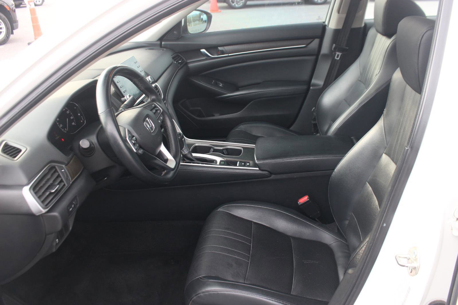 Used 2018 Honda Accord EX-L image 14