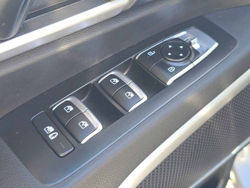 Used 2021 Kia Telluride S AWD/4WD image 20