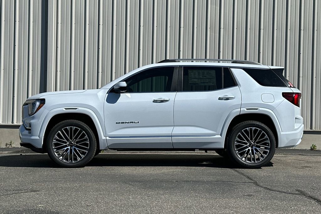 New 2026 GMC Terrain Denali AWD/4WD image 7