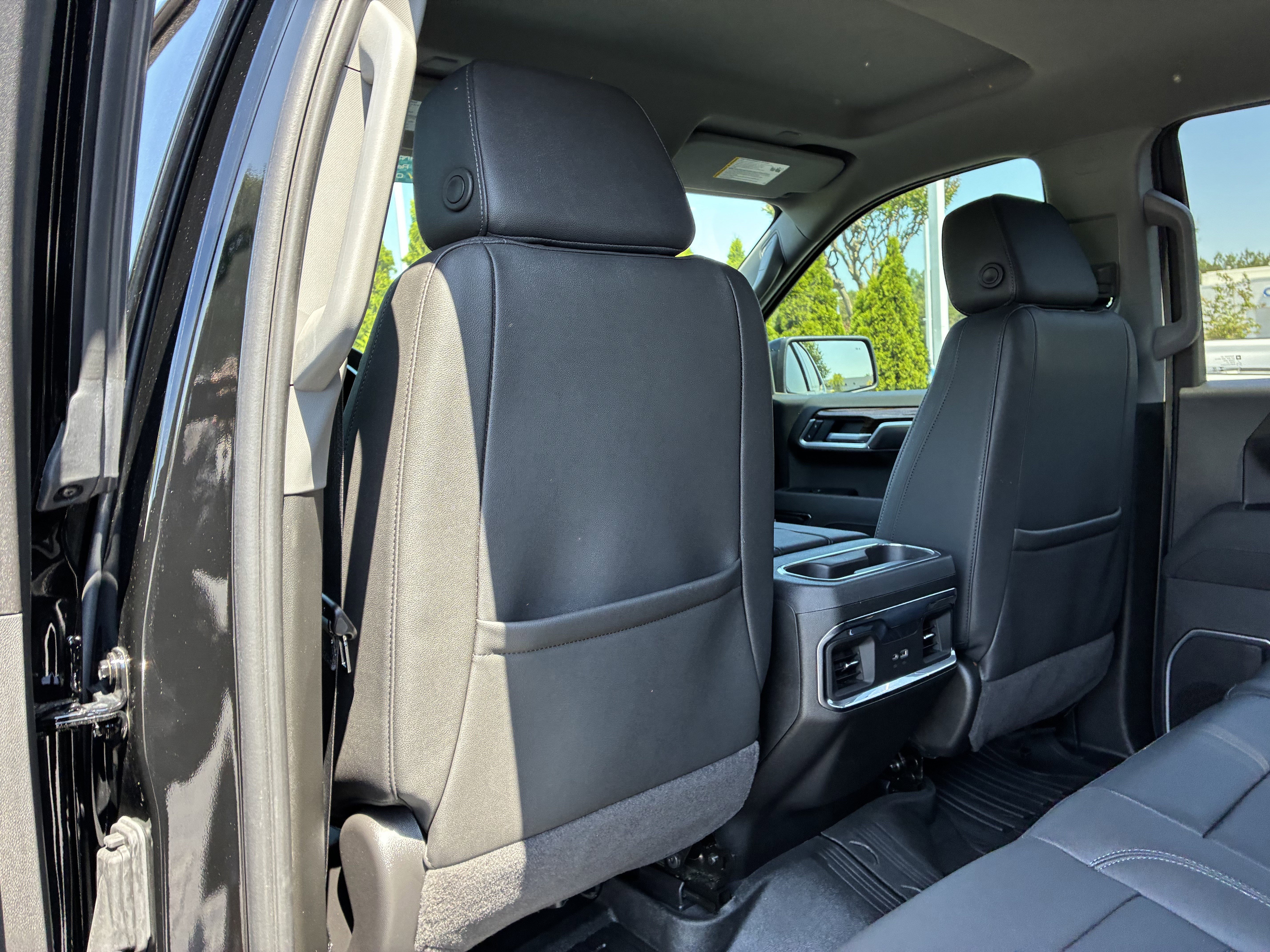 Used 2026 GMC Sierra 1500 Elevation w/ Elevation Premium Package AWD/4WD image 16