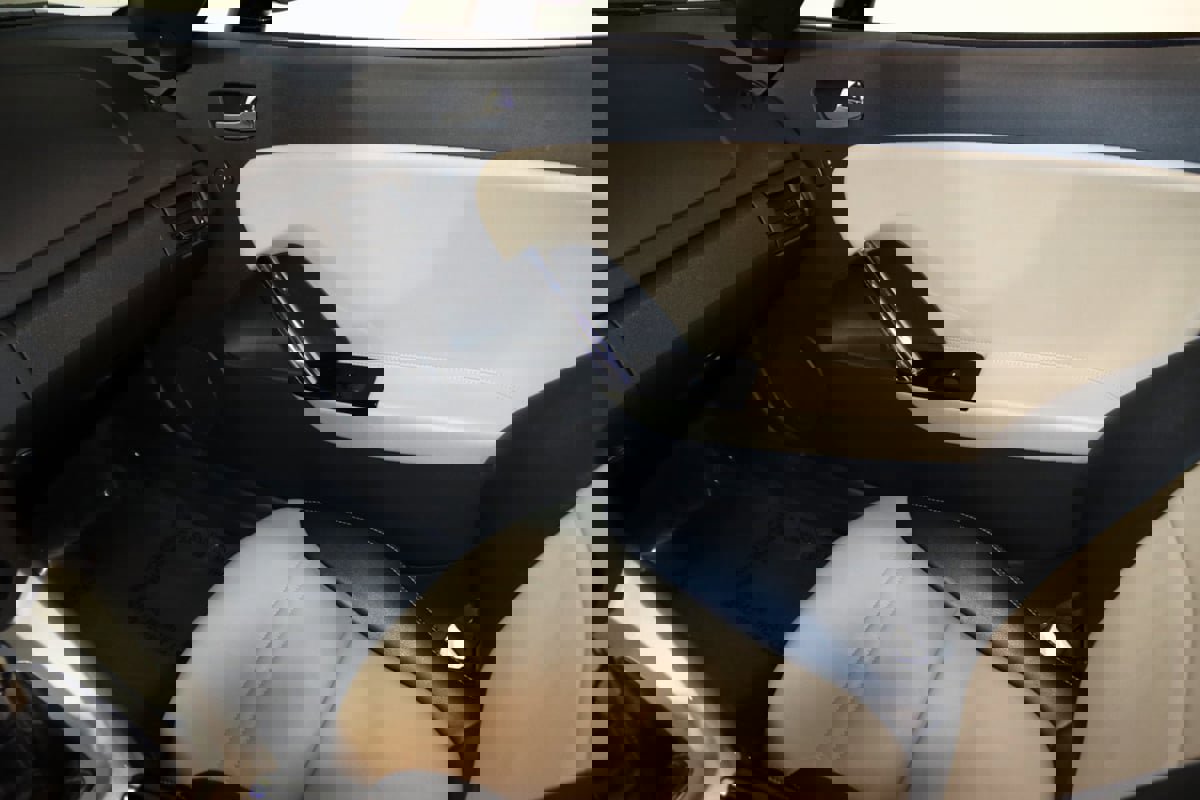 Used 2007 Saturn Sky w/ Premium Trim Pkg image 41