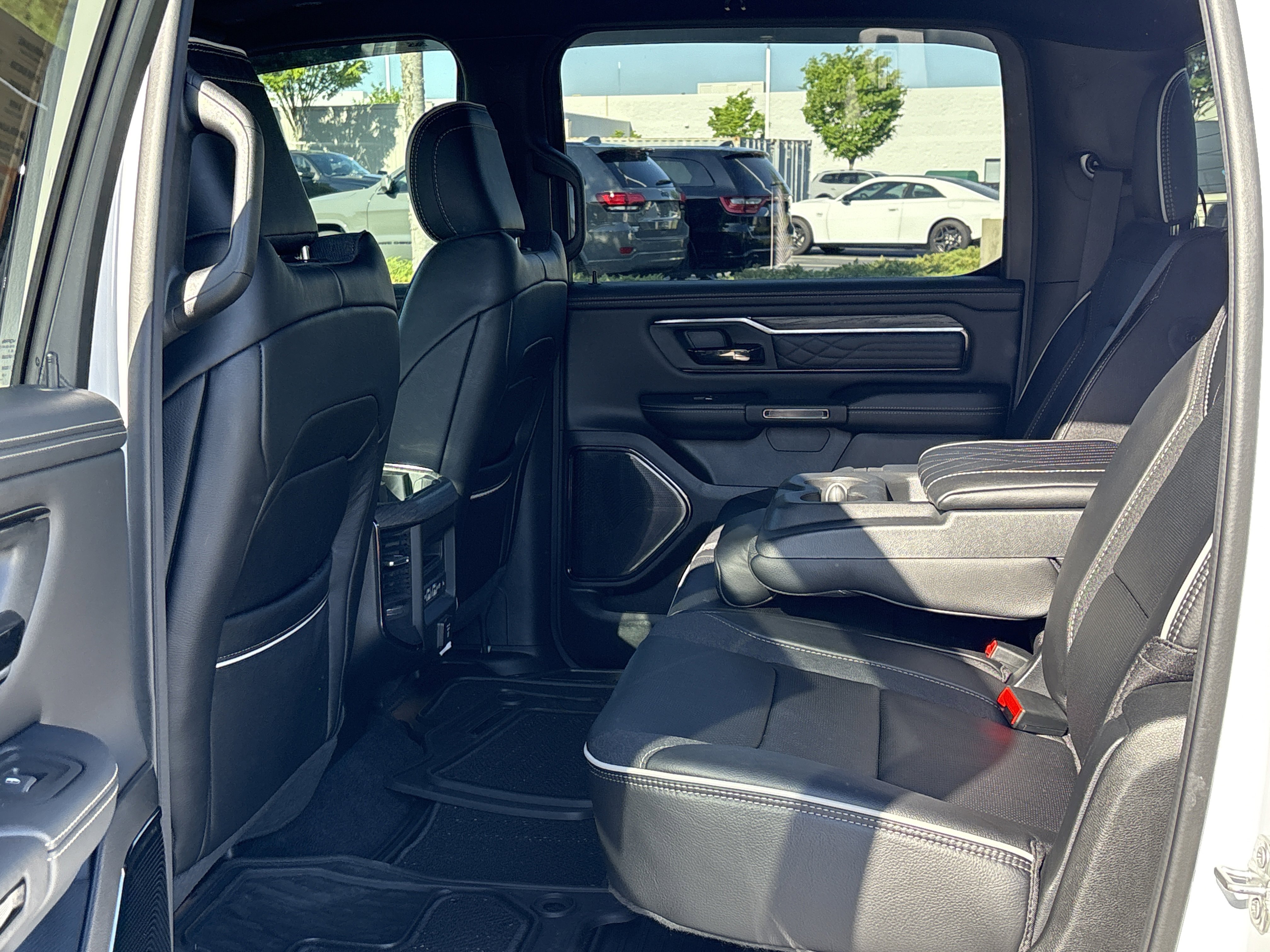 Certified 2025 RAM 1500 Limited w/ Trailer Tow Group AWD/4WD image 34