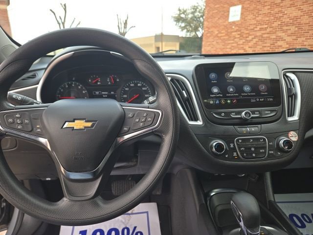 Used 2024 Chevrolet Malibu LT image 10