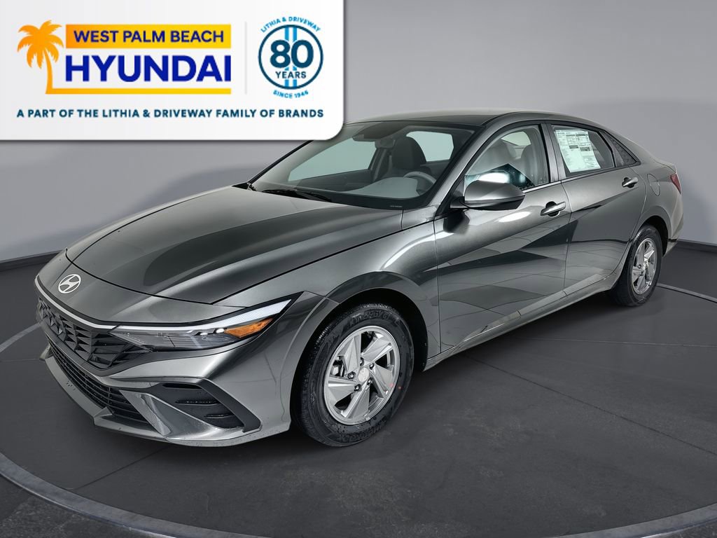New 2026 Hyundai Elantra SE