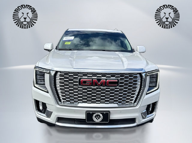 Used 2023 GMC Yukon XL Denali AWD/4WD image 2