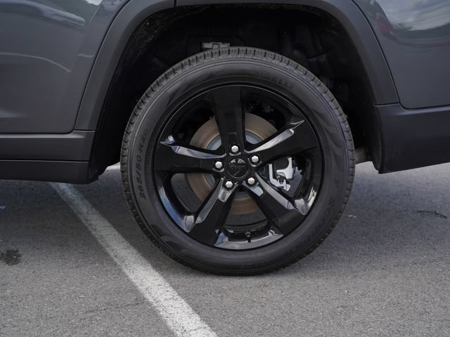 New 2026 Jeep Grand Cherokee L Limited w/ Limited Altitude Package AWD/4WD image 41