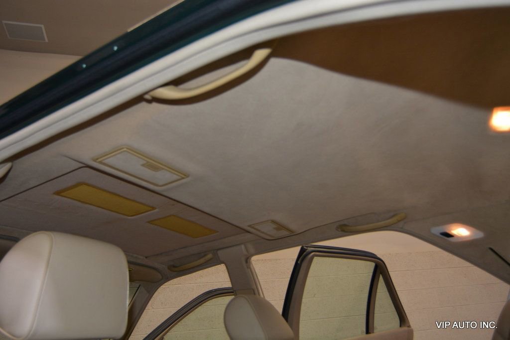 Used 1998 Mercedes-Benz S 320 image 16