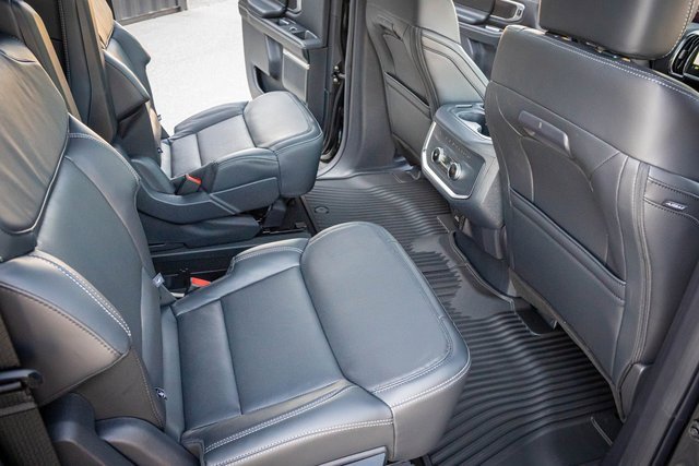 New 2025 Ford Expedition Max Platinum image 36
