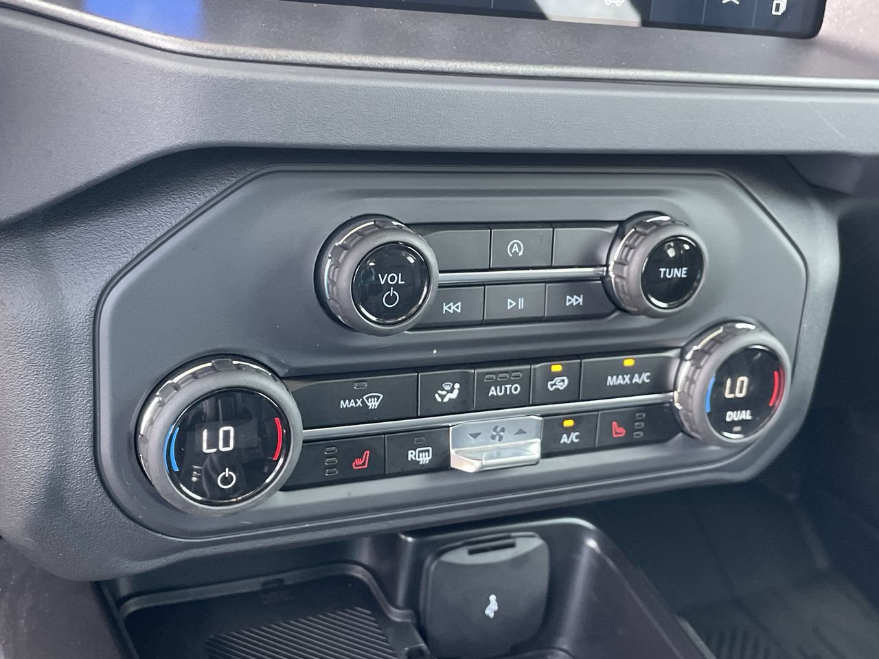 Used 2025 Ford Bronco Big Bend AWD/4WD image 22