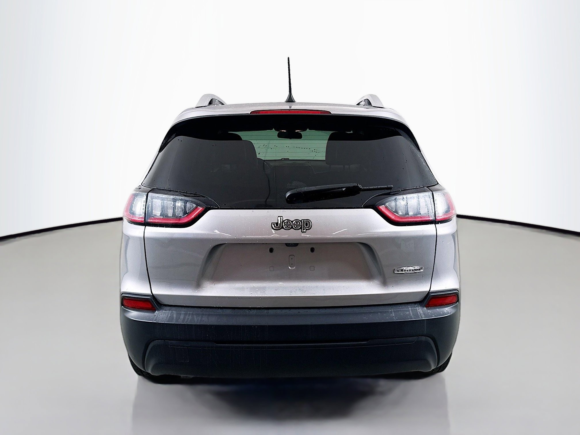 Used 2019 Jeep Cherokee Latitude Plus image 6