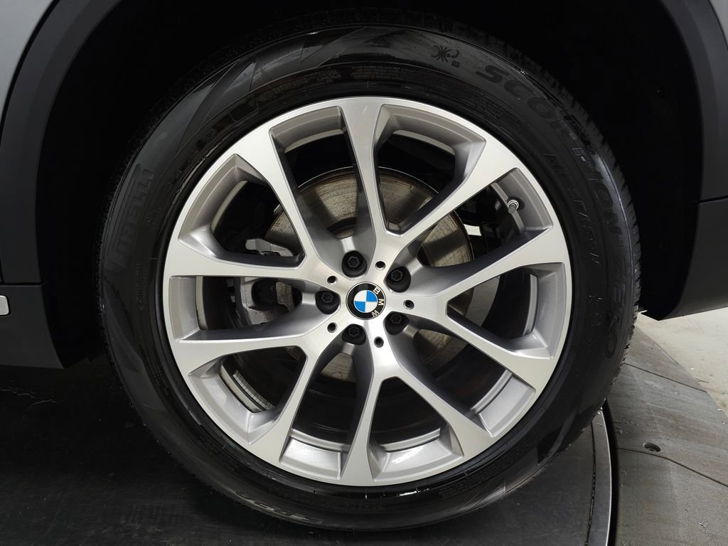 Used 2024 BMW X5 xDrive40i image 13