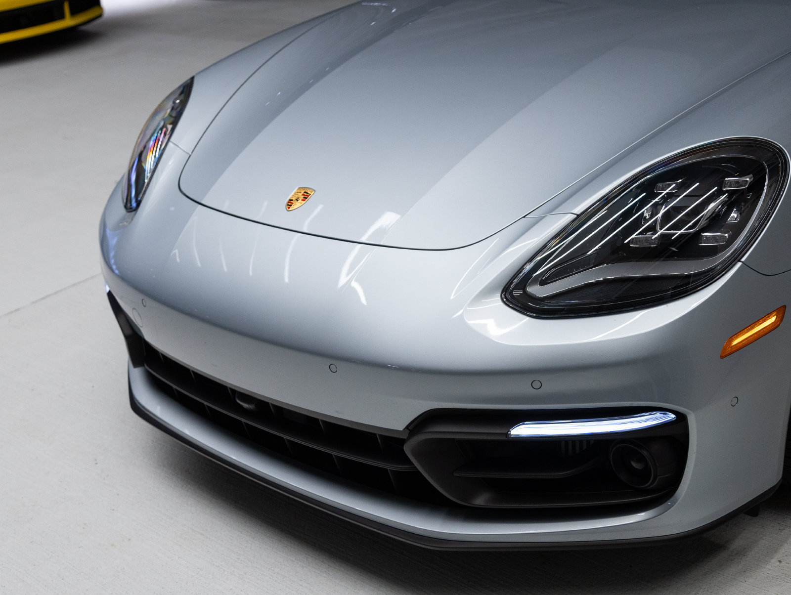 Certified 2023 Porsche Panamera Platinum Edition w/ Assistance Package RWD image 34