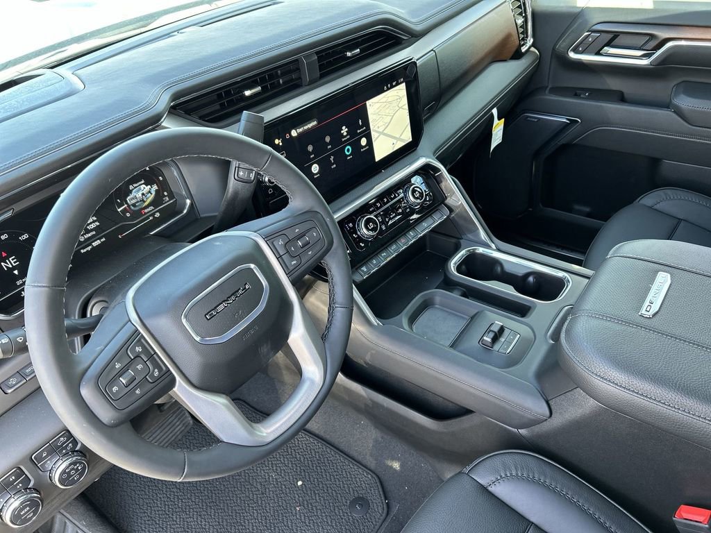 New 2025 GMC Sierra 2500 Denali w/ Denali Reserve Package AWD/4WD image 10