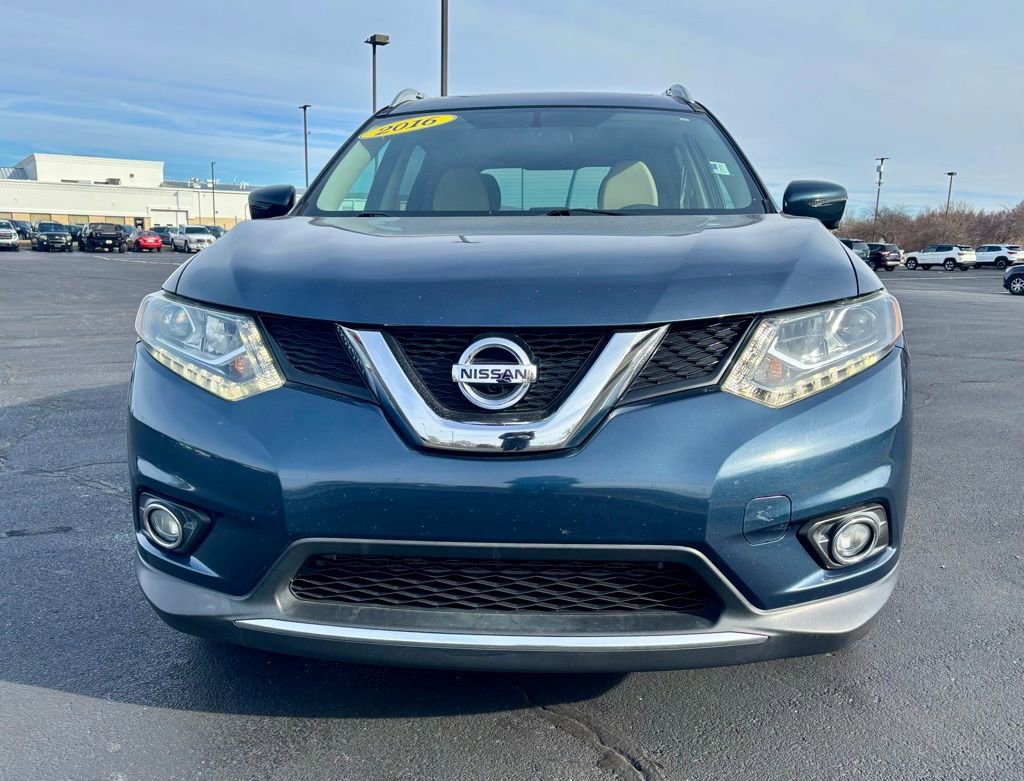 Used 2016 Nissan Rogue SL w/ SL Premium Package image 10