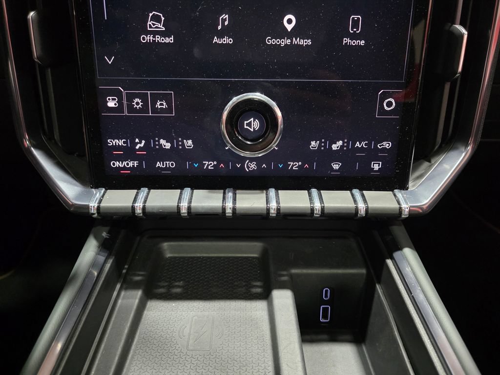 Certified 2025 GMC Acadia AT4 w/ Super Cruise Package AWD/4WD image 26