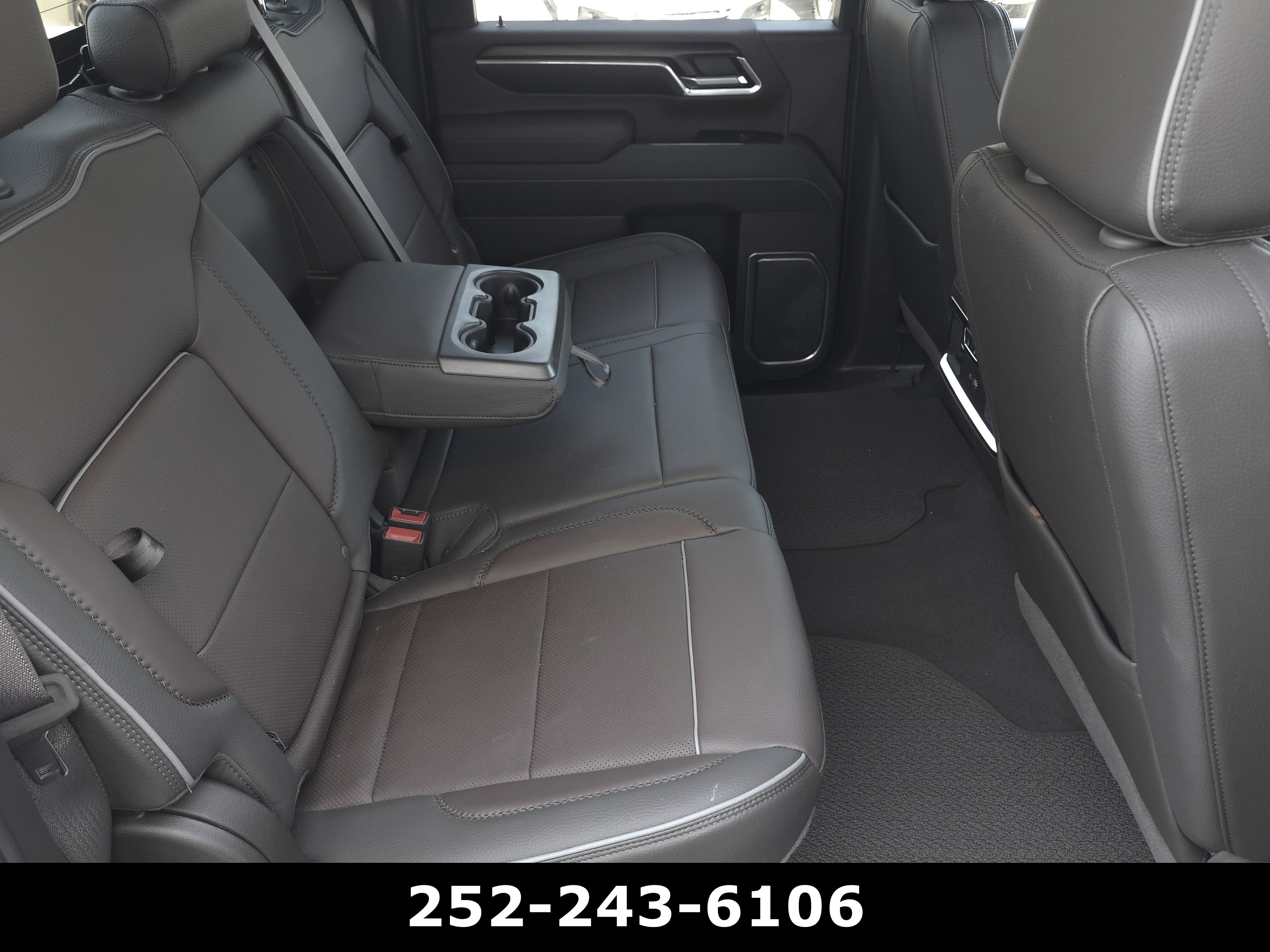 Used 2025 GMC Sierra 2500 Denali w/ Denali Reserve Package image 24