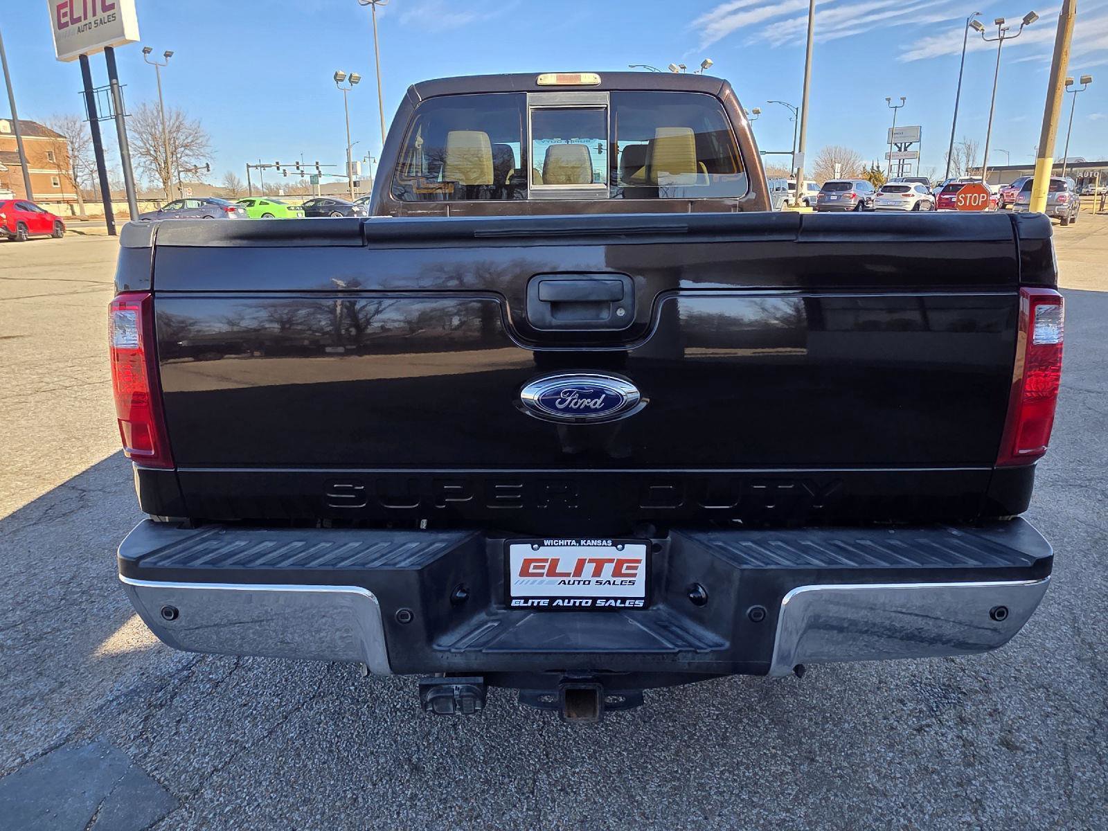 Used 2014 Ford F250 Lariat w/ Lariat Interior Package image 6